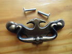 015012864632 Unknown Vtg Brass Tone New Chippendale Colonial Bat