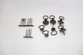 643-1 Amerock Lot Of Metal Drawer Pulls Cabinet Knobs Misc And Lock Mechanism