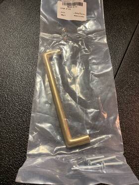 Nb.331-6-1 Ashley Norton Nb.331-6-1/2 Nb.331 Solid Bronze 6 Inch Cabinet Handle/drawer Pull - Natural