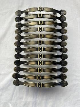 1xnw9 Battalion 1nxw9 12 Antique Brass Cabinet Drawer Pull Handle With Screws