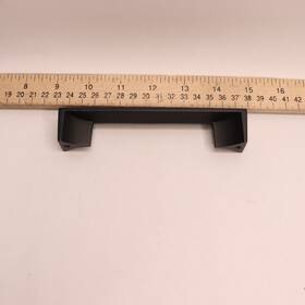 B076090-mb Belwith Keeler Avenue Pull Matte Black 5-1/16 Inch Cc