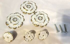 N4294 Belwith 3 Vintage Provincial Round Gold White Floral Knob Pulls And Plates