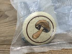 P29-mom Belwith Vintage Mushroom Print Ceramic Knob Pull Brown Speckled Retro Nos Japan