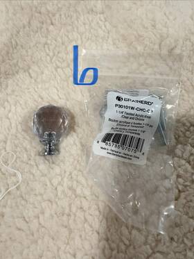 Brainerd P30101w-chc-cp 1-1/4in Clear Acrylic Cabinet Knob Chrome Finish