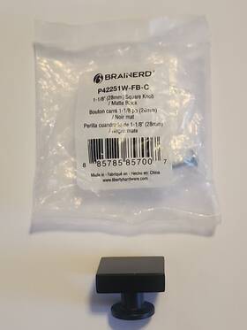 P42251w-fb-c Brainerd P42251w Fb C. 1 1/8 Inch Square Knob Matte Black Lot Of 19. New. J1