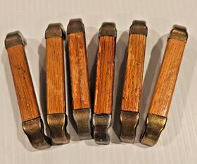 Ch-3090 Canac Oak Cabinet/drawer Pulls / Brass Finish Set Of Six 6 4.125 Inch Overall