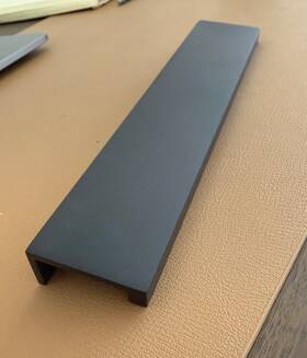 11908mb Classic Brass Edge Pull Drawer Hardware