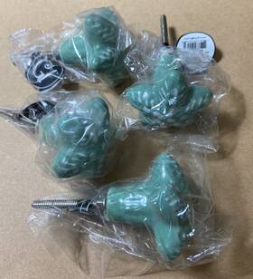 G 738449502464 Star Fish Green Set Of 4 Glazed Ceramic Drawer Pulls With Hardware 1.5 Inch High