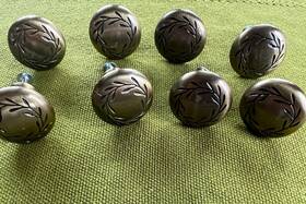 House Guard Hardware 700310255700 Grey Pewter Leaf Round Kitchen Cabinet Drawer Knobs 1 1/4 Inch Diameter Lot Of 8