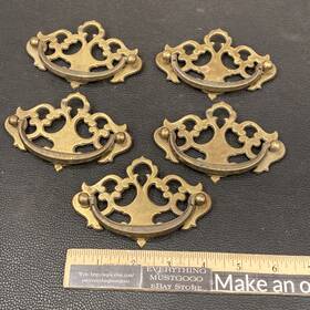 N8099 Kbc N4381 N4382 Set Of 5 Vintage Chippendale Brass Drawer Pull Handles 3.5 Inch Centers Lot
