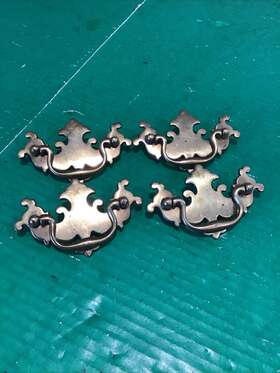 N19356 Keeler Brass Co 4 Kbc Drop Bail Colonial Chippendale Drawer Pulls