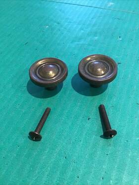 N03617 Keeler Brass Lot Of 2 Vintage Kbc Bullseye Round Drawer Pull Knob