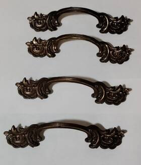 K6011 Keeler Kbc Lot Of 4 Vintage Brass Co Drawer / Cabinet Pulls