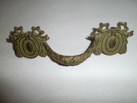 F2218 Landstrom Vintage Furniture Dresser Draw Pull Qty 10 P/n Emblem And Id