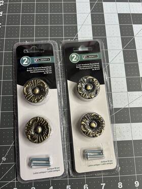 P74580l-ab-u Liberty 4-knob Pack 1 -1/2 Inch Antique Brass Provincial Cabinet Drawer