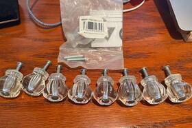 Pn0238v-clr-c Liberty Eight Pn0238v-clr Clear Glass Victorian 1 1/16 Inch Cabinet Drawer Pull Knobs