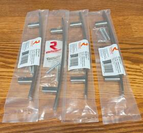 Bp6501195 Richelieu Lot Of 4 Brushed Nickel Curved Cabinet Pulls 5-1/16 Inch Center