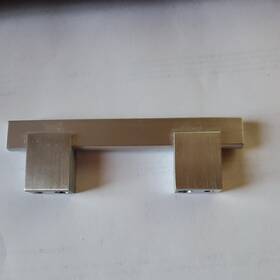 Bp905076195 Richelieu Brushed Nickel Kitchen Cabinet Handle Pulls Handles Drawer Knobs Lot Of 8