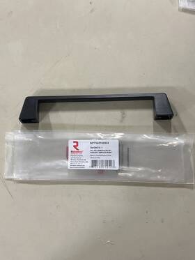 7340 Richelieu Hardware 6 5/16 Inch 160 Mm Center-to-center Contemporary Metal Pull
