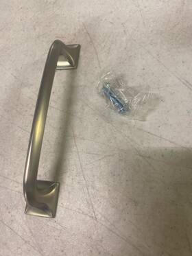 216-15 Schaub And Company Co Satin Nickel Cabinet Handle Pull 5 Inch Center Square Footplate