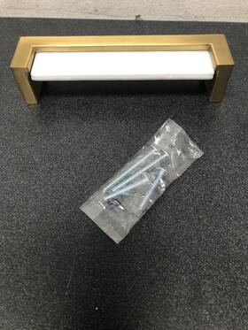 P-1801-sb Sietto Skyline 5 Inch Center To Cabinet Pull In White Glass - Satin