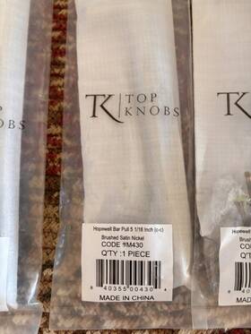 M430 Top Knobs 840355004304 Hopewell Bar Pull 5-1/16 Inch Center To Brushed Satin Nickel