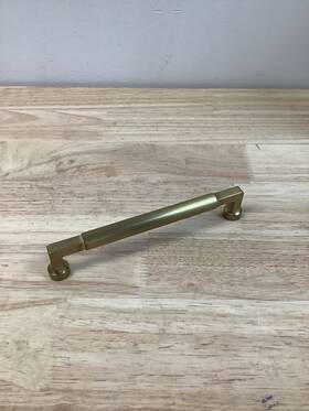 Tk3093hb Top Knobs Cumberland 6-5/16 Inch Cabinet Pull - Honey Bronze