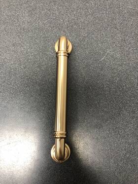Tk3142hb Top Knobs Cranford 5-1/16 Inch Center-to-center Handle Cabinet Pull - Honey