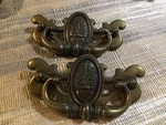 2 Vintage Antique Bronze Finish Cameo Wheat Bouquet Drawer Pull Handles. Fixed Price $22.00.