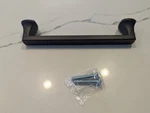 New!! Lot Of 11 Liberty Mandara 5-1/16" (128 Mm) Matte Black Pulls P36131C-FB-CP. Fixed Price $70.00.