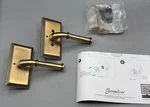 Grandeur 825362 Carre Plate Privacy With Georgetown Lever Vintage Brass,. Fixed Price $199.95.