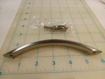 Top Knobs Nouveau Brushed Satin Nickel Pull 5 1/16 Cc #M381 - Lot Of 10. Fixed Price $15.00.