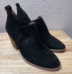 Jeffrey Campbell Black Suede Heeled Pull On Booties Women's Sz 7. Fixed Price $17.65.
