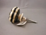 Nos Vtg Brown & Tan Flower 1.5" X 1" Drawer Pull Know Plastic. Fixed Price $14.99.