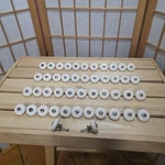 Vtg Porcelain Cabinet/drawer Knobs Lot Of 23 Beige Brass Center Mushroom Read. Fixed Price $30.00.