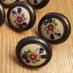 Allison 244FAB Antique Brass " Knob Pull With Ivory Floral Center Qty 12. Fixed Price $19.95.