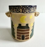 Three Rivers Pottery 1999 Crock W/ Handles Cabin Trees Stars Christmas Cottage. Fixed Price $25.00.