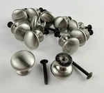 12 Round Thomasville Satin Nickel Transitional Drawer Knobs. Fixed Price $34.50.