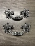 2 Vintage Keeler Brass Kbc Fleur De Lis French Provincial Pull Handle Drawer (34. Fixed Price $10.00.