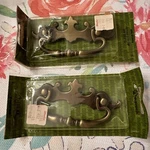 Vintage Amerock T-152 Cabinet Drawer Pull Antique English Brass 70'S Set Nwt. Fixed Price $15.00.