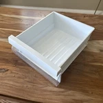 Lg Kenmore 3PCS Crisper & Wide Pantry Drawer Set - MJS422649 (X2), MJS422447. Fixed Price $25.00.