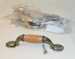 Lot Of Amerock Guardian Vintage Brass Cabinet Handle Pull Oak Center BP76245OB. Fixed Price $16.48.