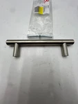 (qty 10) Richelieu Contemporary 20596195 Metal Pull Handle Brushed Nickel. Fixed Price $24.56.