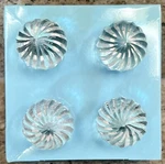 Cynthia Rowley Glass Clear Diamond Crystal Drawer Pulls Round Knobs Set Of 4. Fixed Price $18.95.