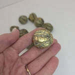 1X Vtg Keeler Brass Leaf Knob Drawer Pull Whitewash Petina 1.25" Cottagecore Ivy. Fixed Price $8.40.