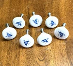 Amerock Allison 69120 Blue Flower White Ceramic Cabinet Knob Pull Lot Of 7. Fixed Price $20.00.